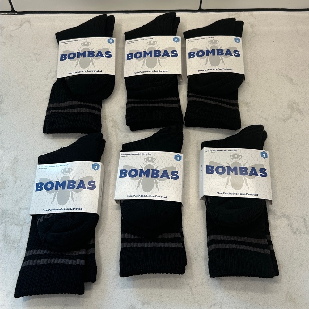 Bombas Black Crew Socks (6‎ Pair) with Grey Stripes Small NWT!
